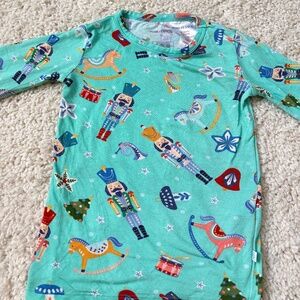 Posh Peanut fritz nutcracker Christmas print Bamboo pajama top only 3T